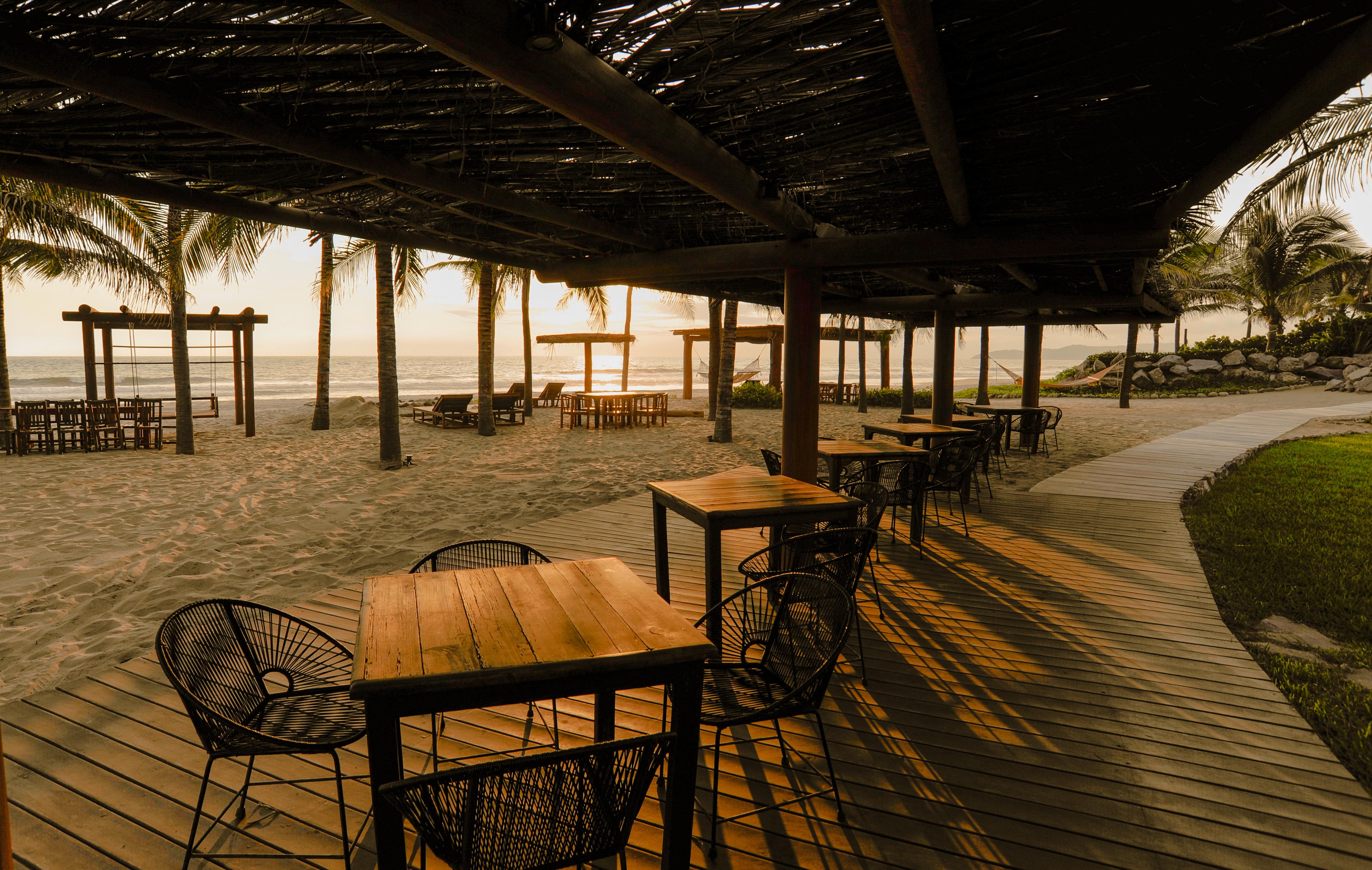 Las Palmas Luxury Villas Zihuatanejo Exterior photo