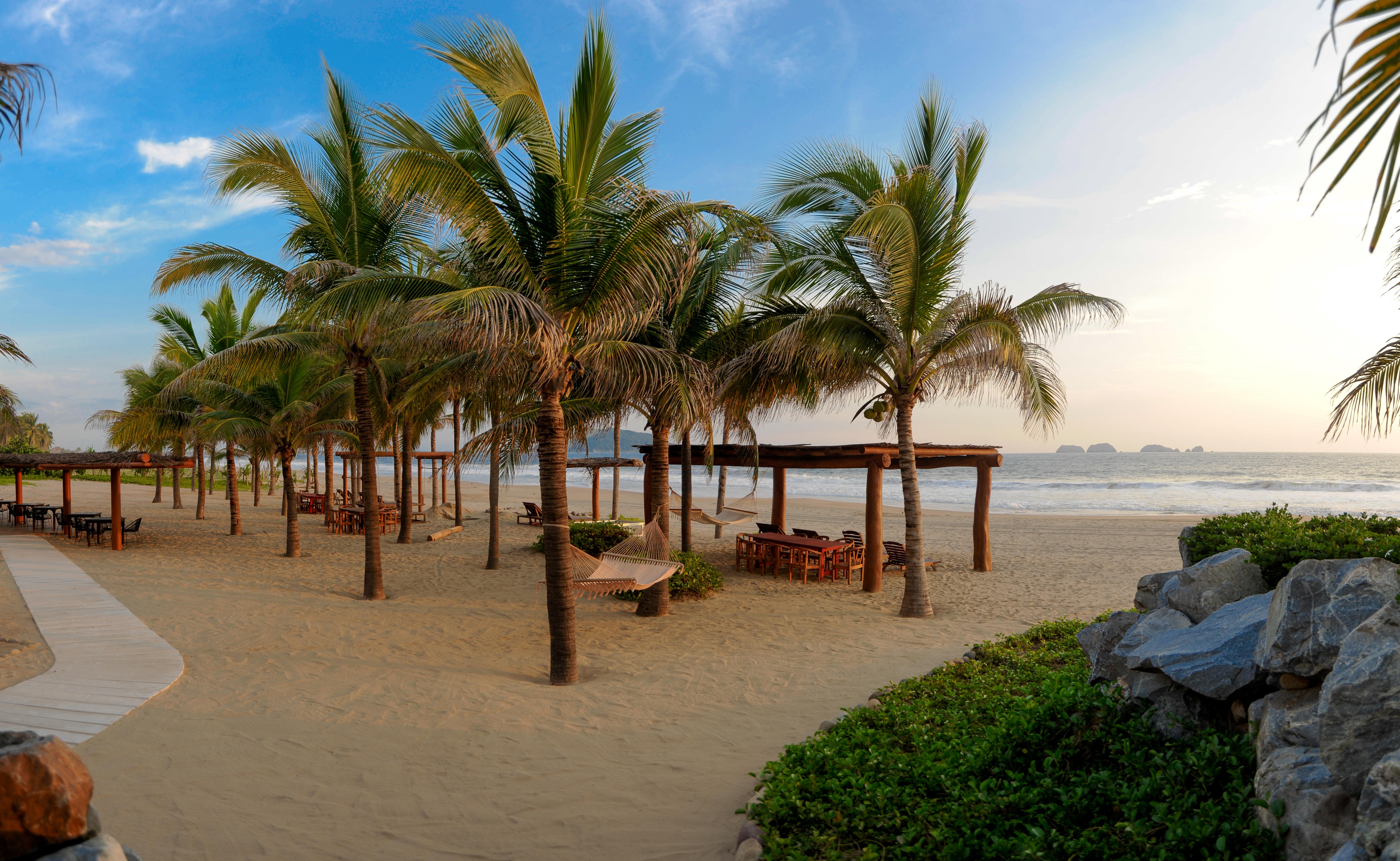 Las Palmas Luxury Villas Zihuatanejo Exterior photo